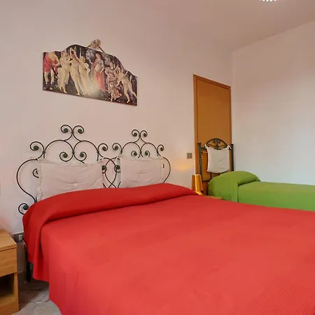 Holiday home Casa Laura 4 A 20 Mt Dalla Di San Pietro in Bevagna