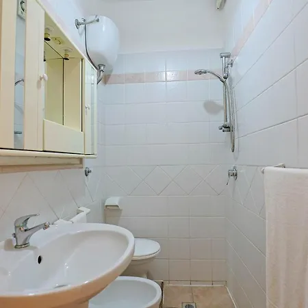 Casa Laura 4 A 20 Mt Dalla Di *